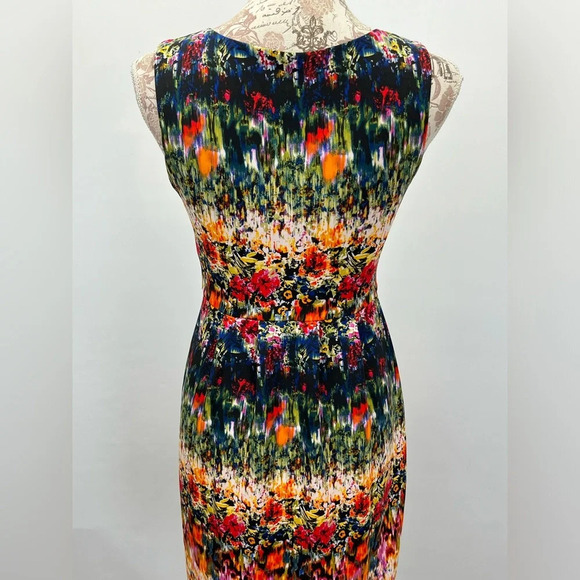**LAST CHANCE** CYNTHIA ROWLEY Abstract‎ print sleeveless dress size 4. - Picture 4 of 12